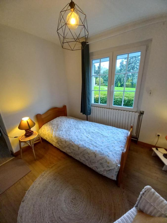 Ferienwohnung Au Bord Du Vilpion Marle-et-Behaine Exterior foto